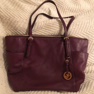 MK leather purse